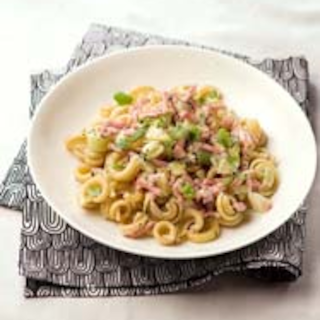 Kinkkupasta