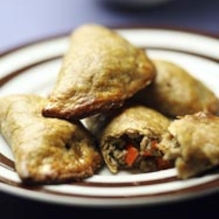 Ruis-jauhelihapasteijat