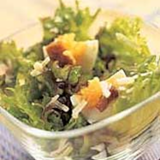 Caesar-salaatti suomalaisittain