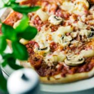 Jauhelihapizza