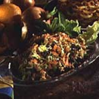 Coleslaw eli porkkana-kaalisalaatti
