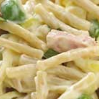 Raikas italiansalaatti