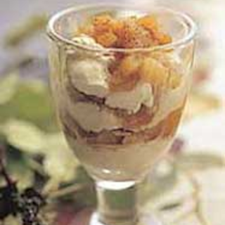 Omenainen tiramisu
