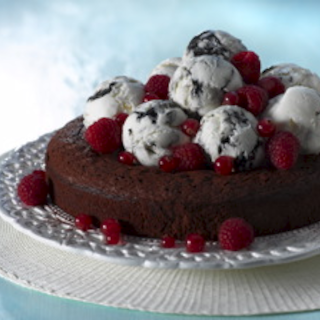 Salmiakkijäätelöä ja mudcakea