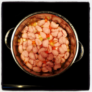 Siskonmakkarakeitto